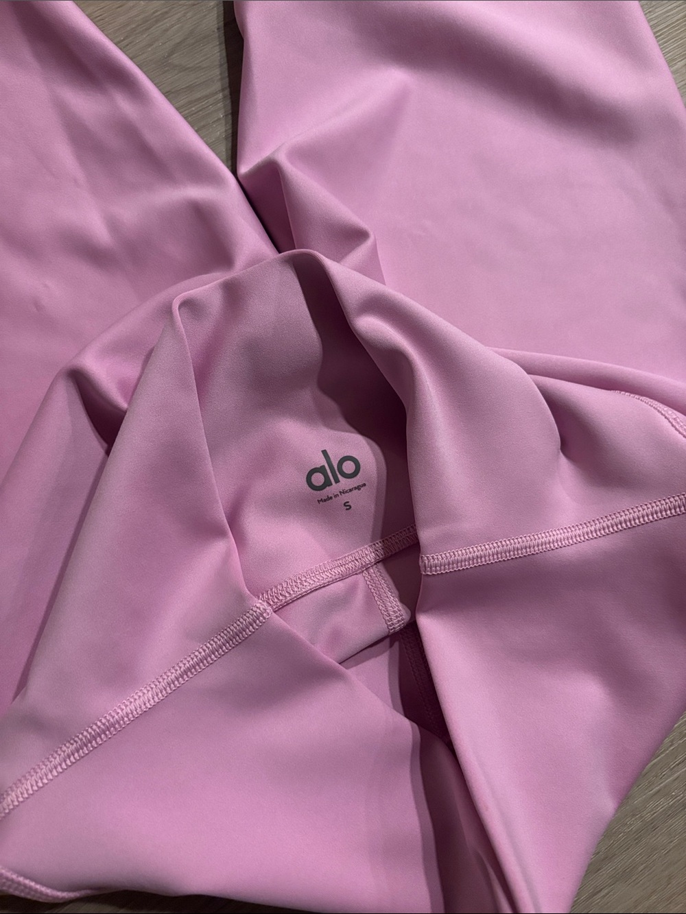 ALO Yoga High-Waist Legging Candy Heart Pink MSRP $134 - Picture 5 of 5